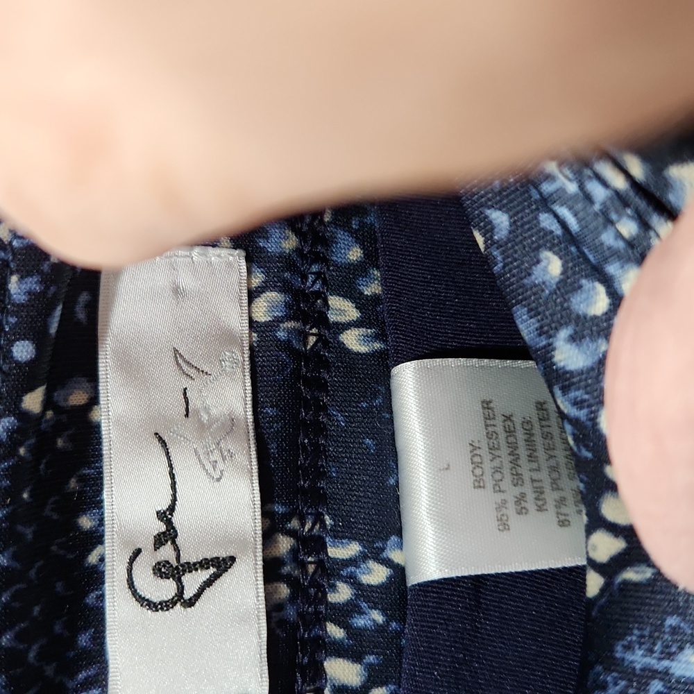 GREG NORMAN Stylish Blue Patterned SKORT - Picture 2 of 7